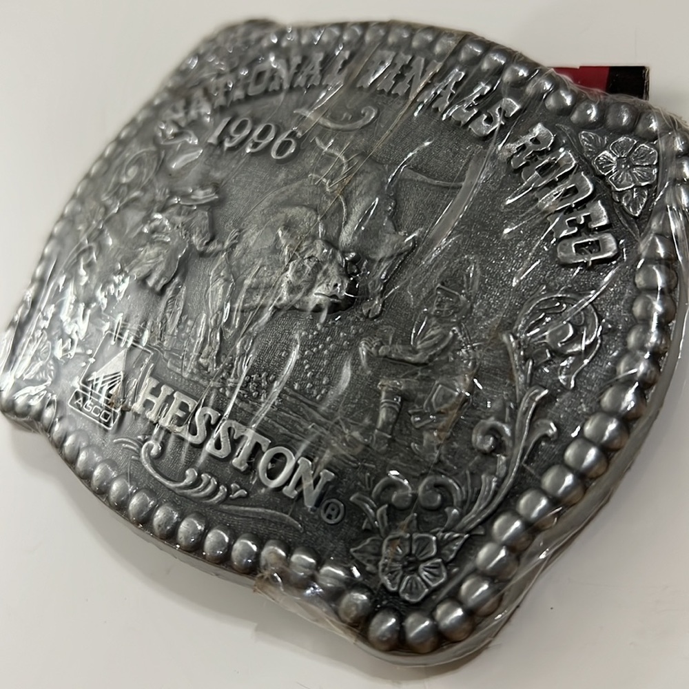 1996 Hesston National Finals Rodeo Belt Buckle NEW NFR Pewter Vintage - Picture 4 of 4